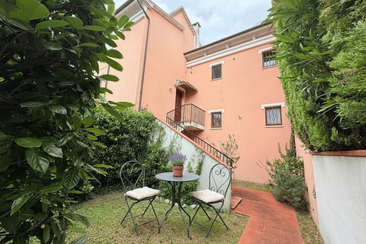 Appartamento vacanze per 4 persone, con Balcone/Terrazza e Giardino a Sirolo