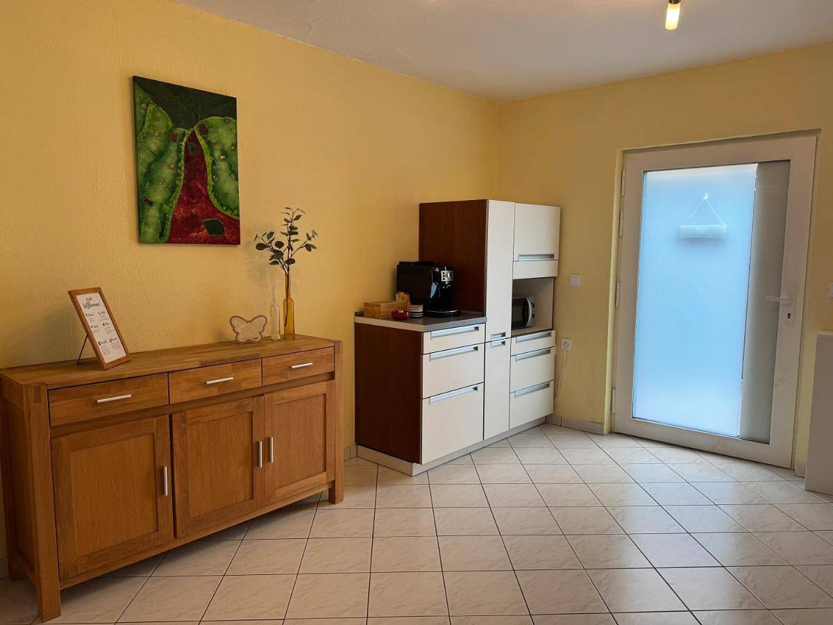 Ganze Wohnung, Ferienwohnung Naunheim, ebenerdig, Smart Tv in Wetzlar, Lahn-Dill-Kreis