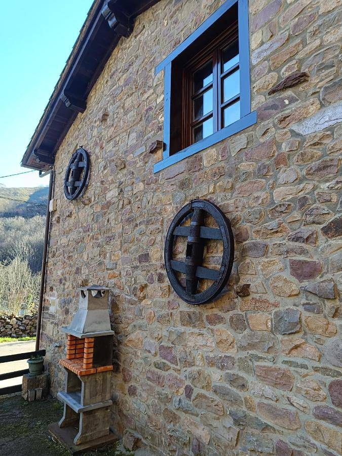 Apartamento vacacional entero, The living mountain - Saja - Casona Rural in Los Tojos, Cordillera Cantábrica