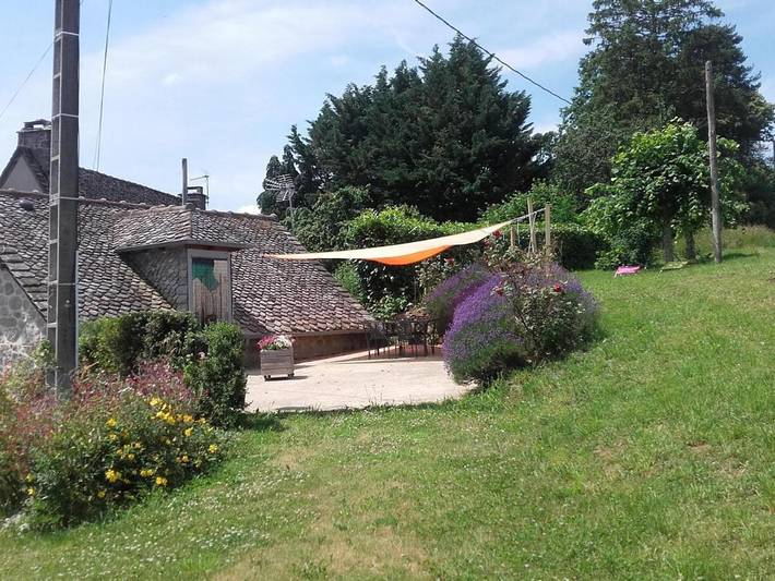 Location de vacances pour 3 personnes, avec Terrasse et Jardin à Leucamp