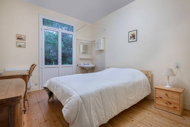 Location de vacances pour 6 personnes, avec jardin et terrasse dans Plage des Rochelets - 4