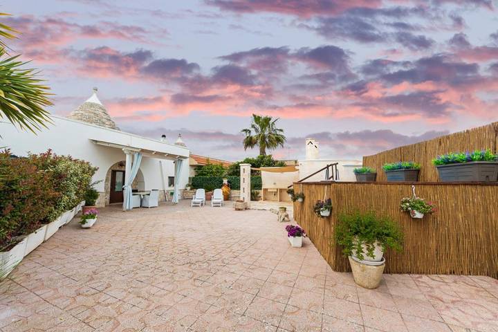 Maison d’hôte pour 6 personnes, avec Terrasse et Jardin ainsi que Piscine et Vue