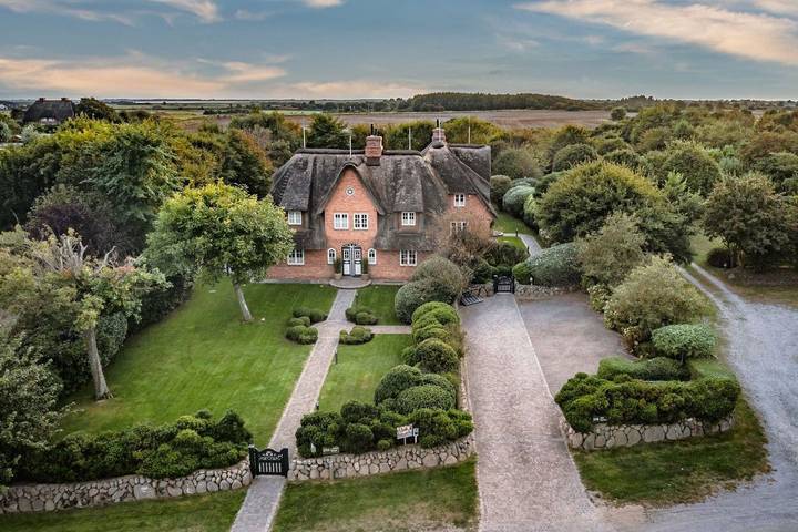 Ferienhaus für 8 Personen, mit Terrasse und Garten sowie Sauna in Keitum - 2