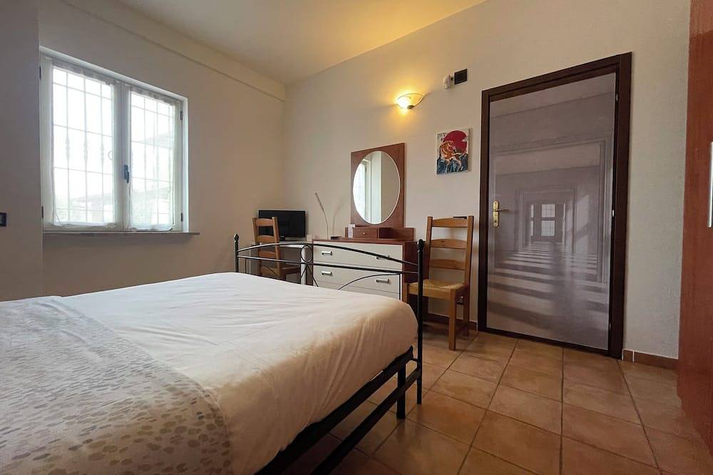 Cozy and quiet apartment for relaxation in Portacomaro, Asti Provinz