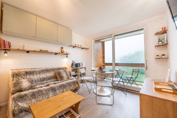Gîte pour 4 personnes, avec balcon dans Office De Tourisme Du Corbier - 2