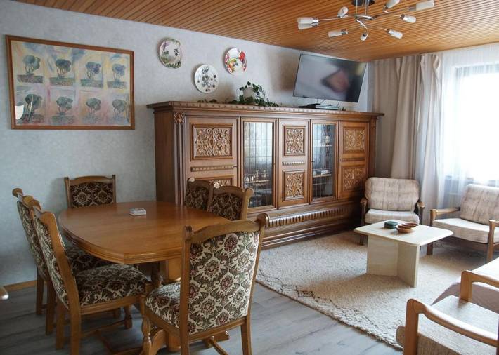Ferienwohnung für 12 Personen, mit Balkon und Terrasse sowie Garten und Ausblick in Hürtgenwald - 3