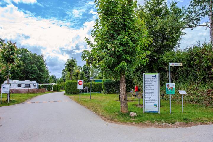 Ferienhaus für 4 Personen, mit Sauna und Seeblick, mit Haustier in der Eifel - 2
