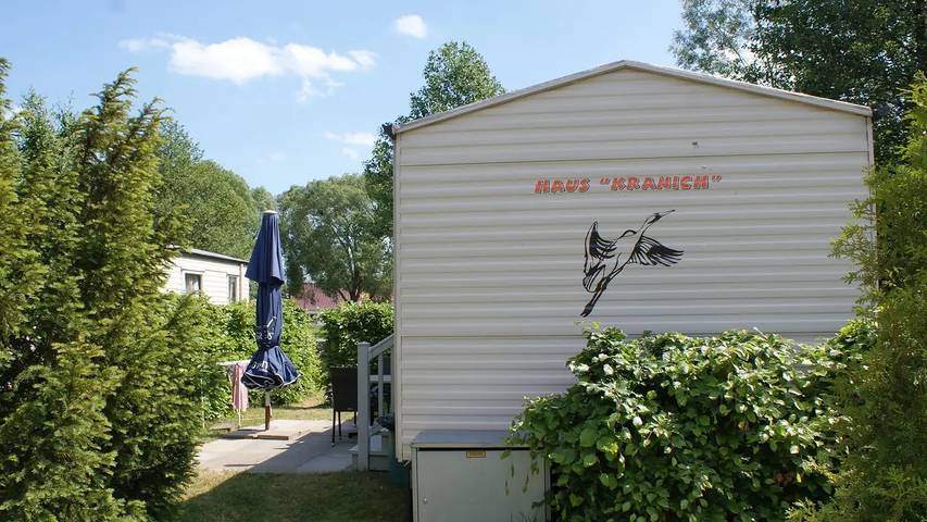 Camping für 4 Personen, mit Terrasse in Mecklenburg-Vorpommern - 2