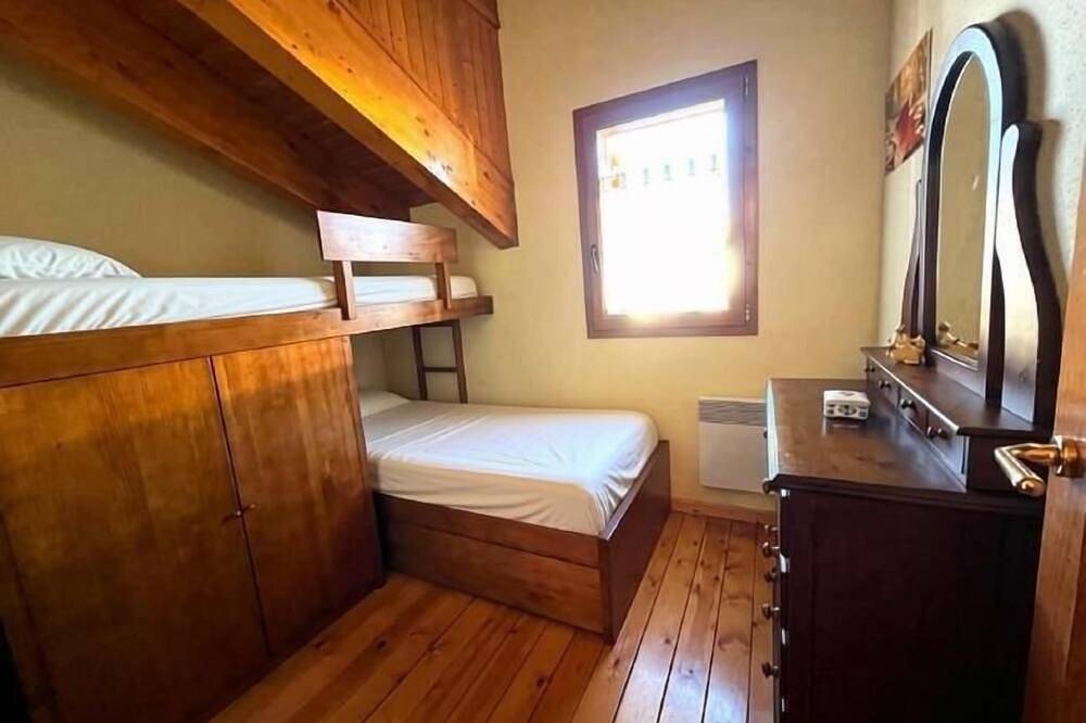 Osseja V - Zwei Schlafzimmer Haus, Schläft 4 in Osséja, Parc naturel régional des Pyrénées catalanes