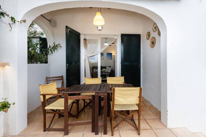 Entire holiday apartment, Clarona - Beautiful house with private swimming pool and free Wifi in Cala Blanes, Ciutadella