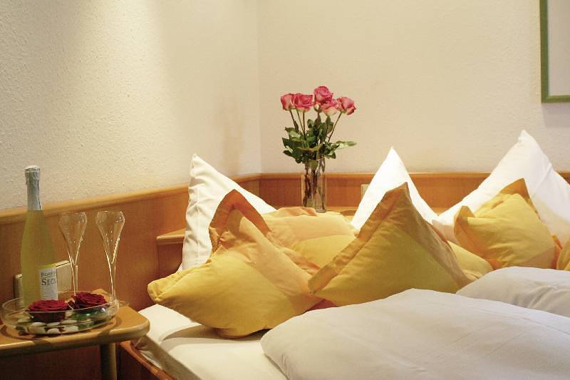 Hotel Pilgerhof und Rebmannshof - Familienzimmer mit 4 Betten in Uhldingen-Mühlhofen, Region Bodensee-Oberschwaben