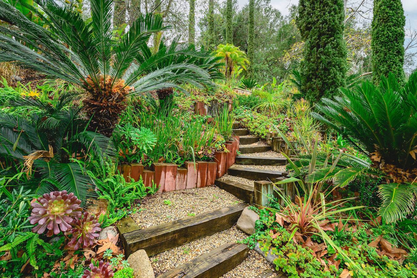 Elegant Villa Retreat Pool Garden Alfresco Lounge in Rancho Santa Margarita, Condado de Orange