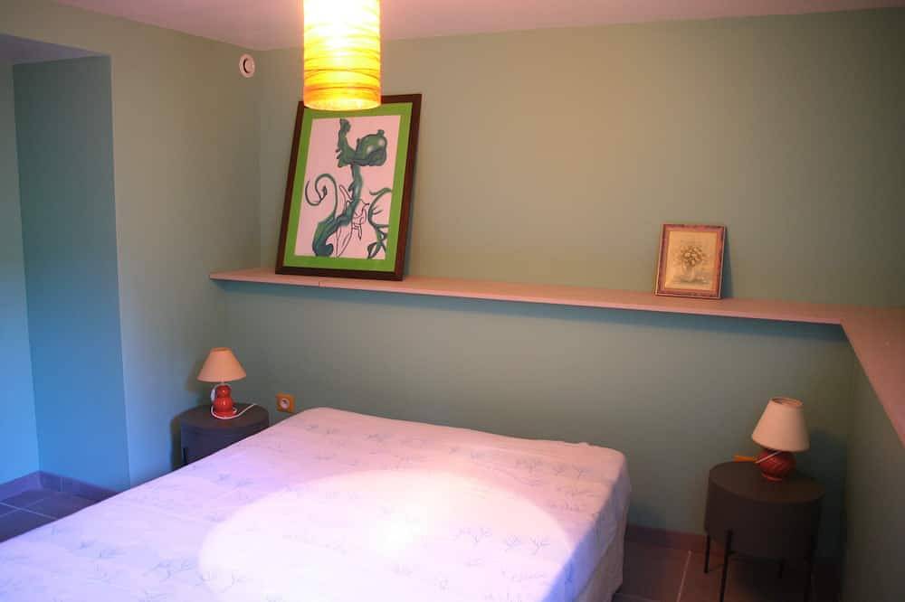 House in the heart of Provence, in Sainte Beaume, ideal for families in Auriol, Marsella region