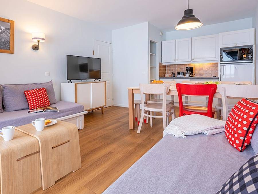 Pierre & Vacances Résidence Le Thabor - Apartment 6 persons - 1 bedroom + 1 sleeping area - Mountain view in Valmeinier, Saint-Jean-de-Maurienne region