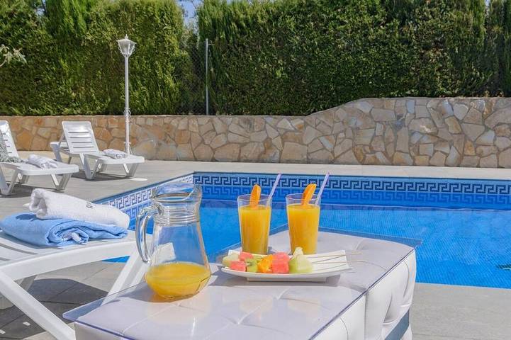 Villa für 15 Personen, mit Garten - 1