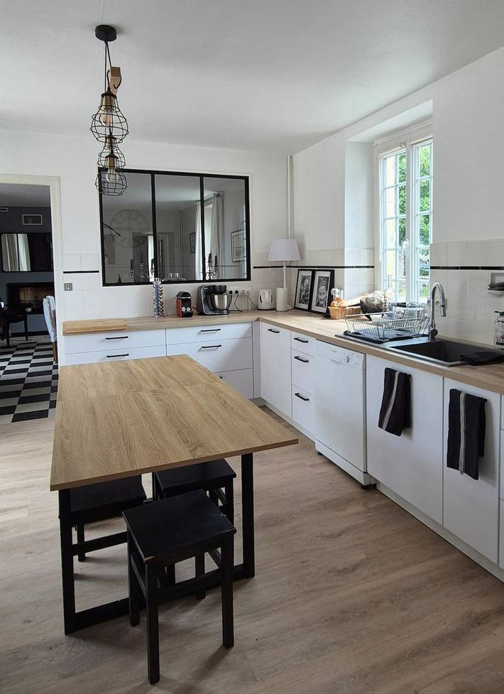 Location de vacances pour 12 personnes, avec terrasse et jardin à Bretenoux - 2