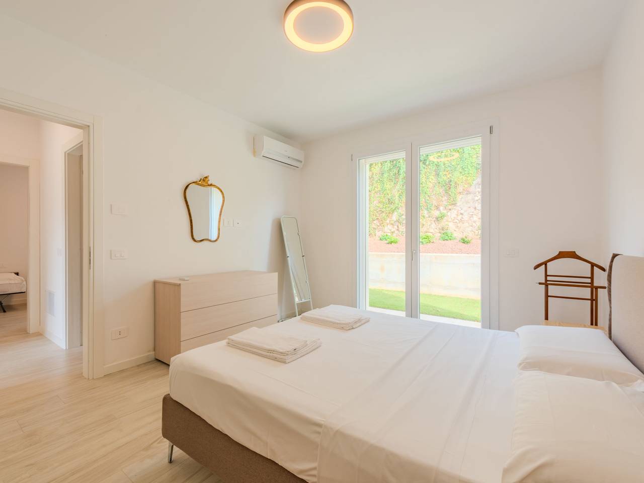 Geheel appartement, Annamaria in Peschiera del Garda, Garda Bergen