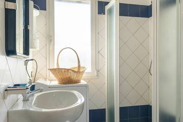 Bungalow pour 4 Personnes dans Commune de Sanremo, Province d'Imperia, Photo 4