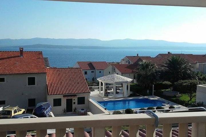 Lägenhet för 5 Personer, med balkong, med husdjur i Brac