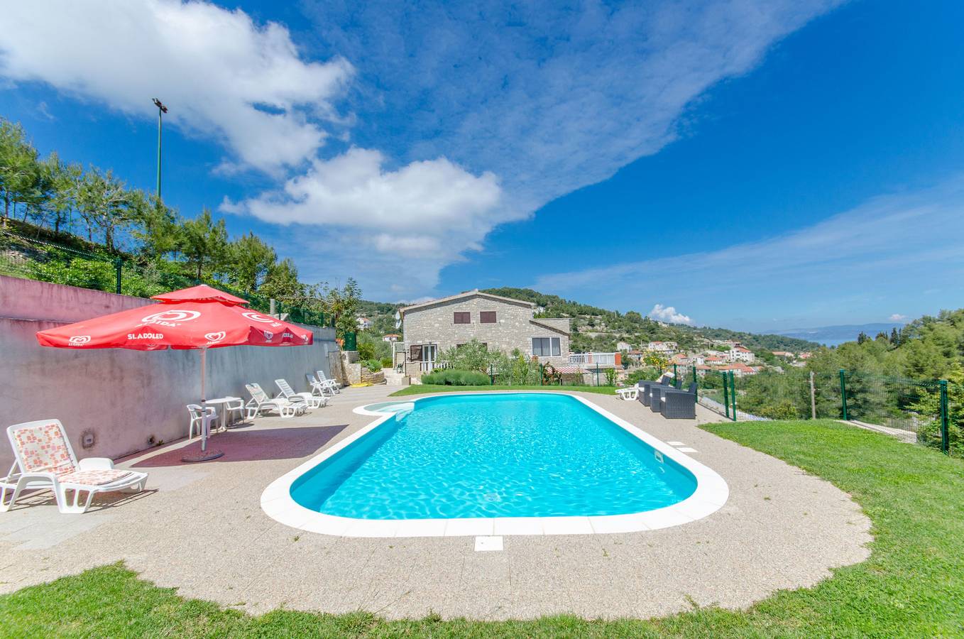 Ganze Wohnung, Apartments Drazen in Stomorska, Solta