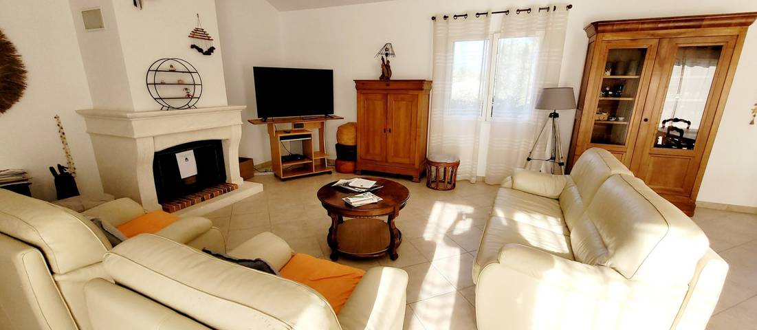 Villa pour 8 personnes, avec terrasse ainsi que jardin et piscine, animaux acceptés à La Tranche-sur-Mer - 3