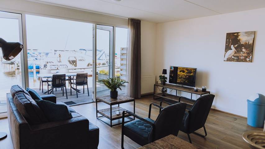 Appartement voor 6 personen, met tuin in Uitgeest