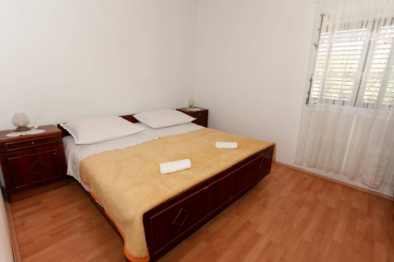 Ganze Wohnung, 2-Zimmer-Ferienwohnung mit Klima Mandre, Pag A-4105-a in Mandre, Pag