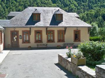 Hôtel pour 2 personnes, avec vue ainsi que jardin et terrasse à Aragnouet