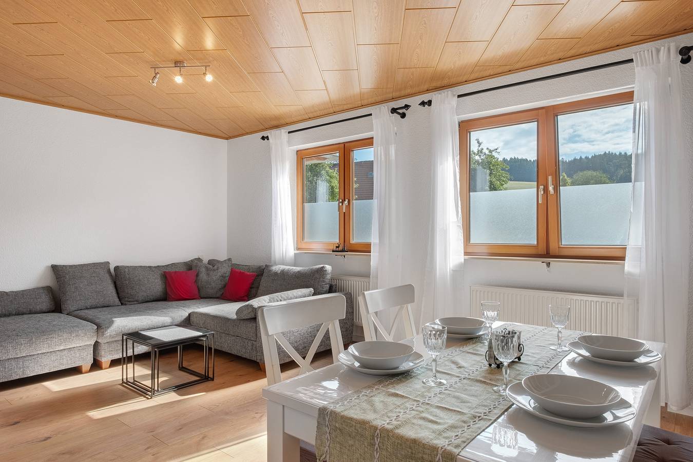Geheel appartement, Vakantiewoning 'Landliebe' met gemeenschappelijk terras en wifi in Biederbach, Central Black Forest