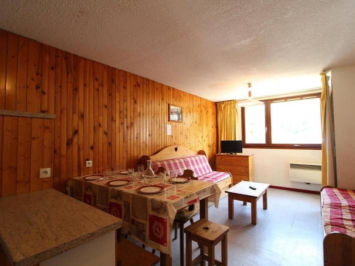 Gîte pour 7 personnes, avec balcon dans Office De Tourisme De Val Cenis Lanslebourg