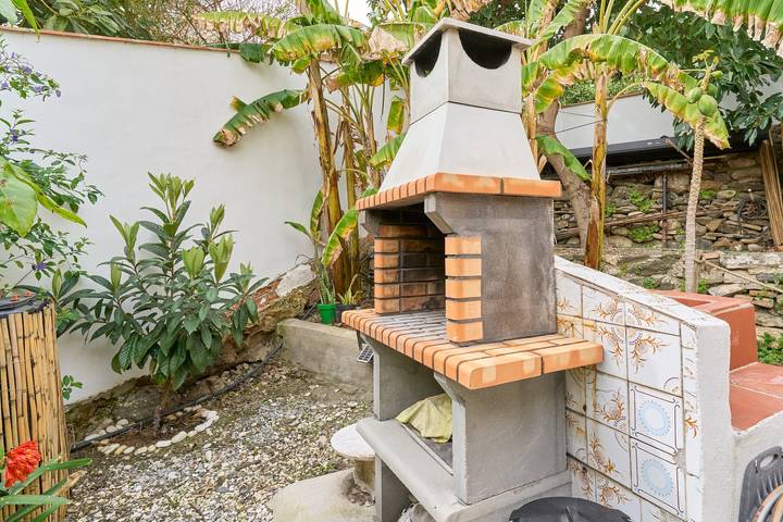 'La Villa Luci' – con vistas a la Montaña y Terraza Privada in Viñuela, Cordillera Penibética