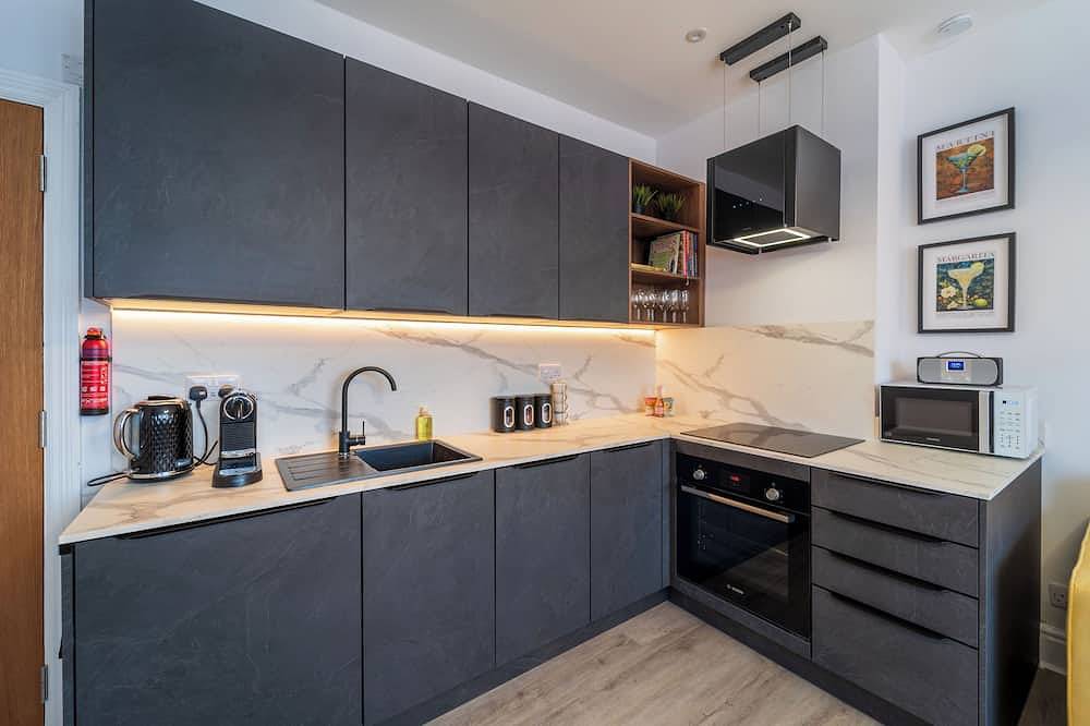 Ganze Wohnung, Modern 2 En-Suite Bedrooms Worcester, Free Parking in Worcester, Worcestershire