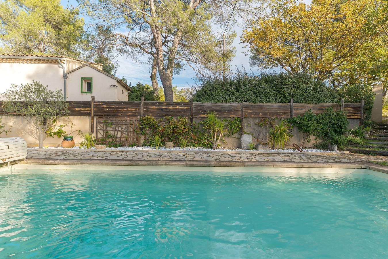 Maison de vacances 'Lou Jas Dé Raféou - Gîte Raphaël' avec vue sur la montagne, Wi-Fi et climatisation in Le Tholonet, Région d'Aix-en-Provence