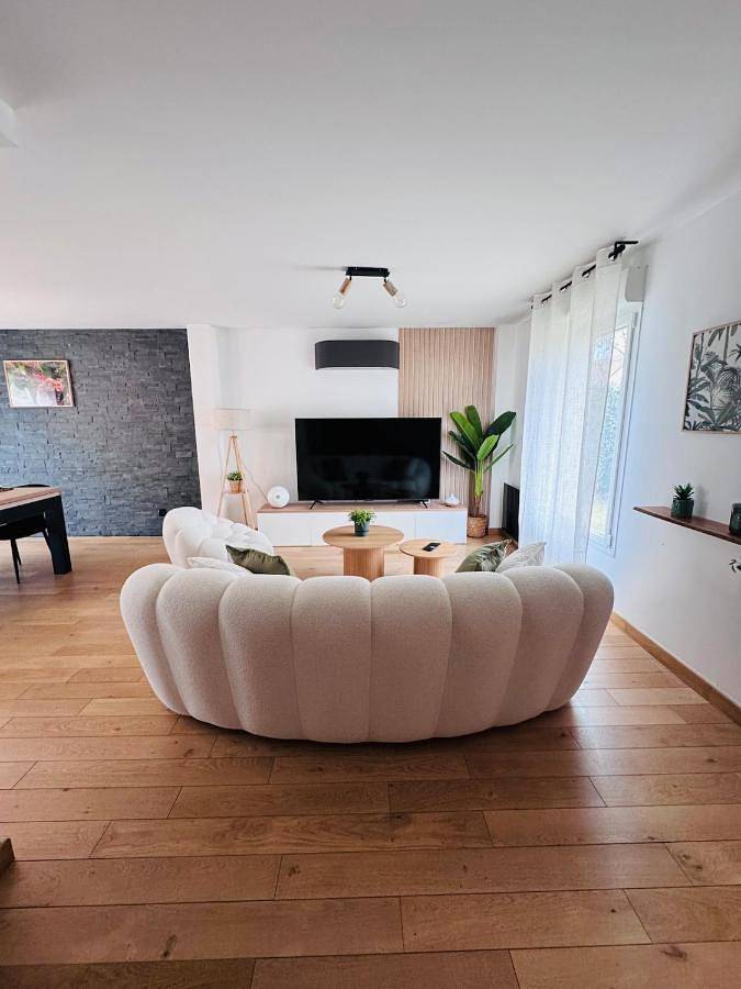 Maison de vacances pour 6 personnes, avec Terrasse et Jardin à Ormesson-sur-Marne