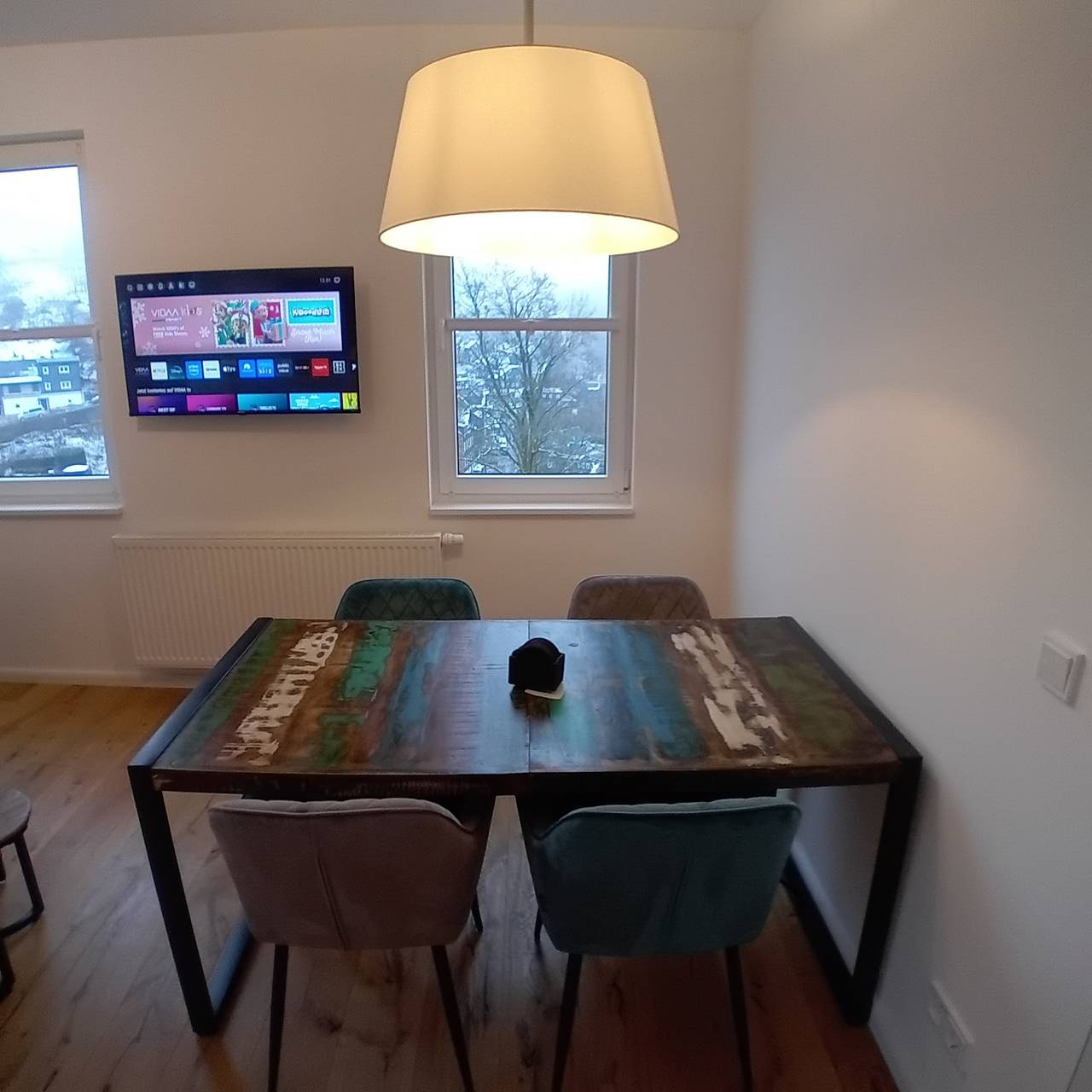 Ganze Wohnung, Ferienwohnung 'A' mit Bergblick, privater Terrasse und Wi-Fi in Lauscha, Rennsteig