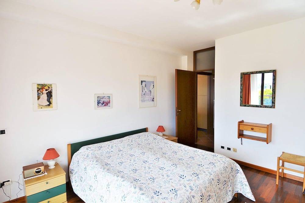 Appartement entier, Villa au bord du lac à Luino in Luino, Comune di Luino