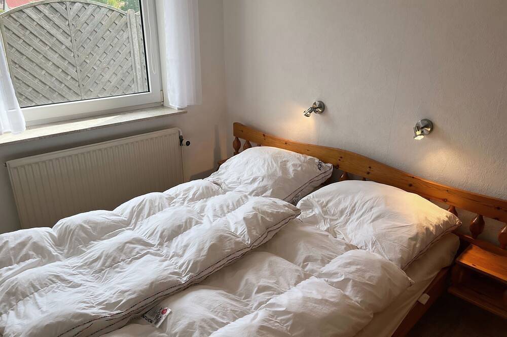 Ganze Wohnung, Schwalbennest - Fewo 1 - Fewo 1 in Nordstrand (Gemeinde), Nordseeküste