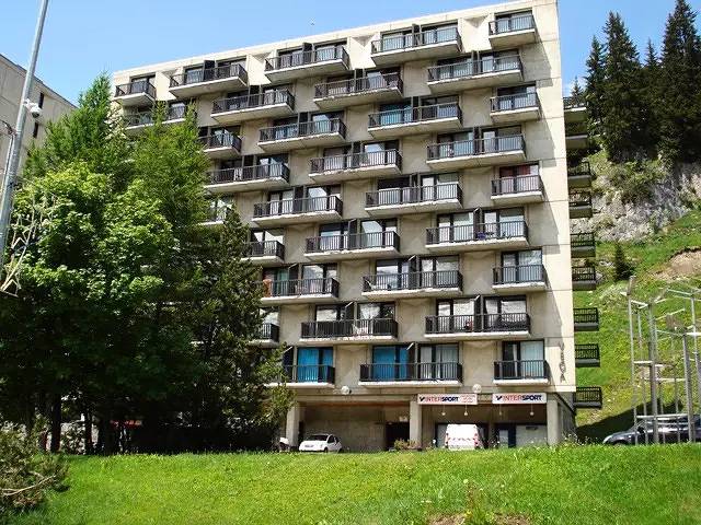 Estudio entero, Luminoso estudio · Cerca de las pistas y tiendas · Balcón in Flaine, Arâches-la-Frasse