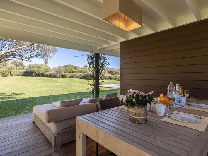 Gîte pour 4 personnes, avec terrasse et jardin ainsi que piscine et vue, animaux acceptés à Bonifacio - 4