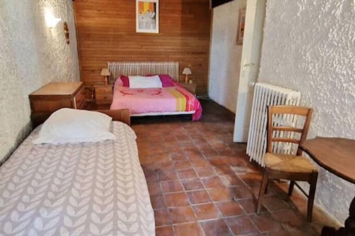 Location de vacances pour 9 personnes, animaux acceptés à Brignac-la-Plaine - 4