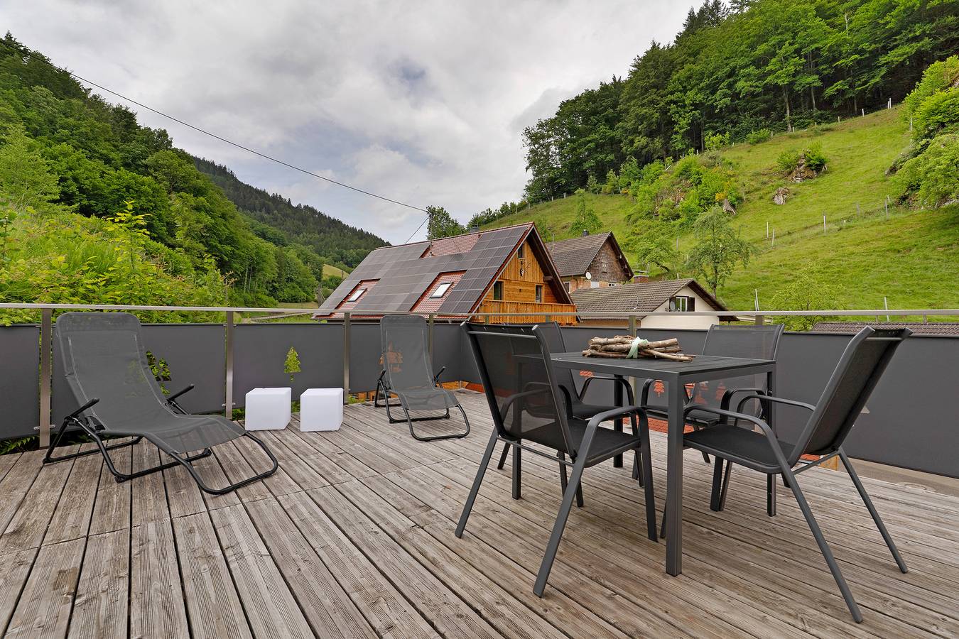 Ganze Wohnung, Haus Wilde Rench: Ferienwohnung 'Schwarzwaldperle' mit Privatterrasse, Gemeinschaftsgarten und Wi-Fi in Bad Peterstal-Griesbach, Mittlerer Schwarzwald