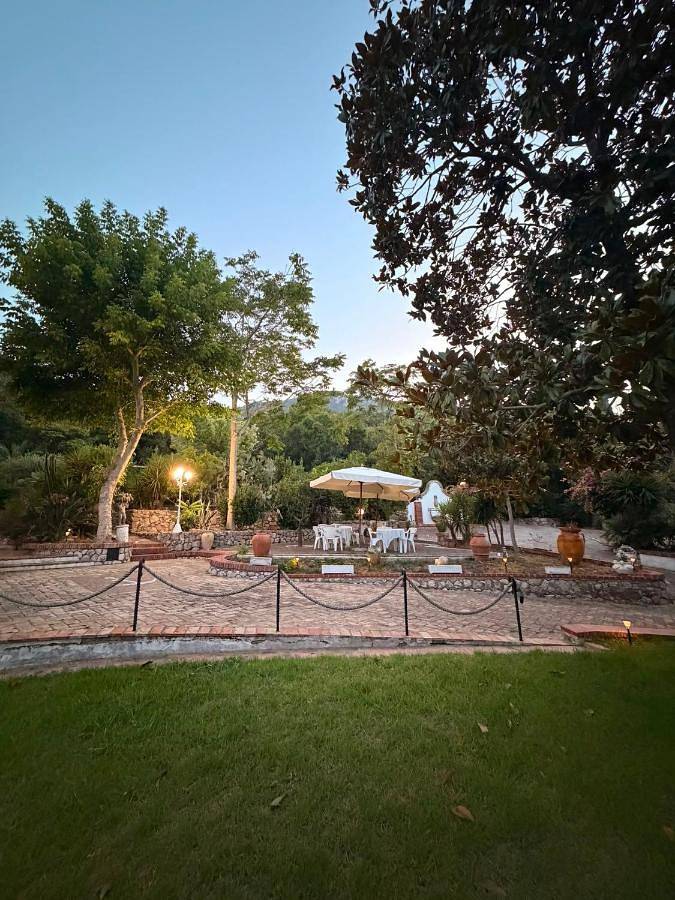 Location de vacances pour 16 personnes, avec Balcon et Terrasse ainsi que Jardin et Vue à San Felice Circeo - 4