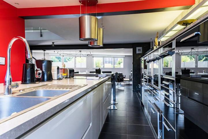 Location de vacances pour 15 personnes, avec jardin ainsi que jacuzzi et piscine, adapté aux familles à Cleurie - 4