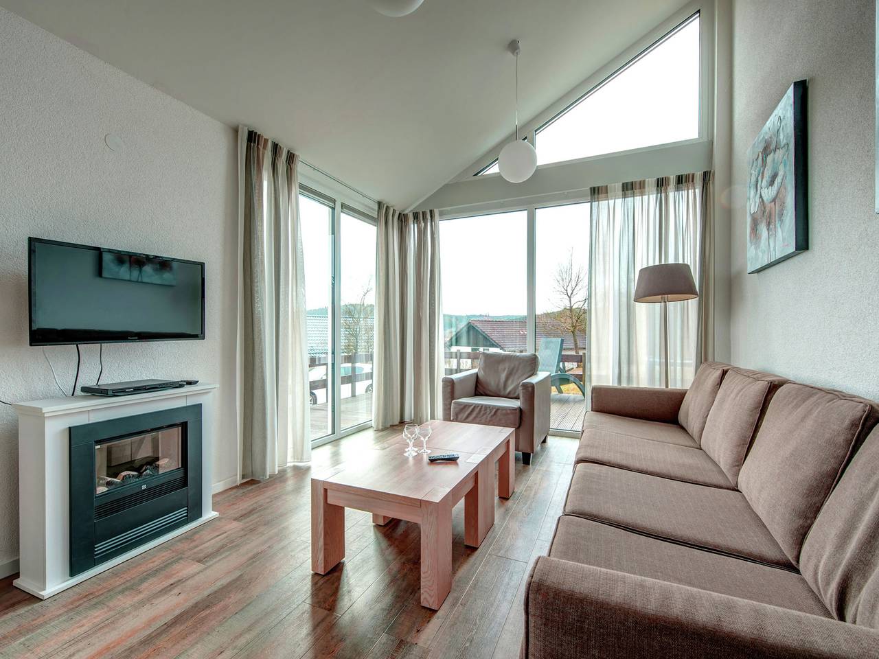 Villa in Deutschland mit Sauna & Talblick in Kronenburg, Dahlem