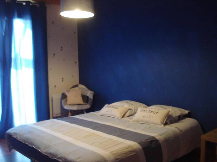 Maison d’hôte pour 2 personnes, avec jardin et jacuzzi, adapté aux familles à Saint-Martin-d'Août