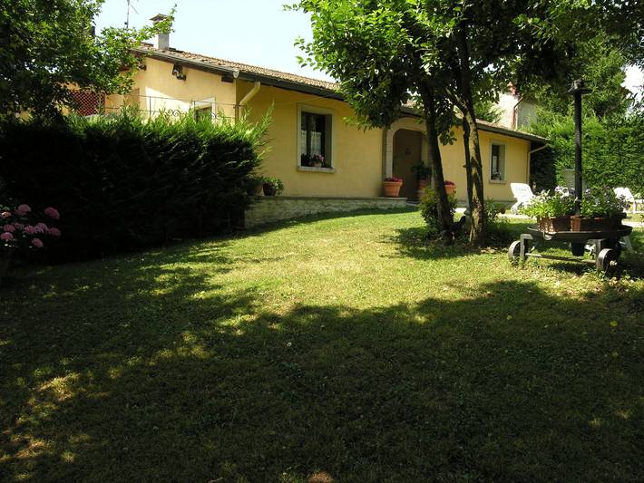 Ferienhaus für 7 Personen, mit Balkon und Garten - 1