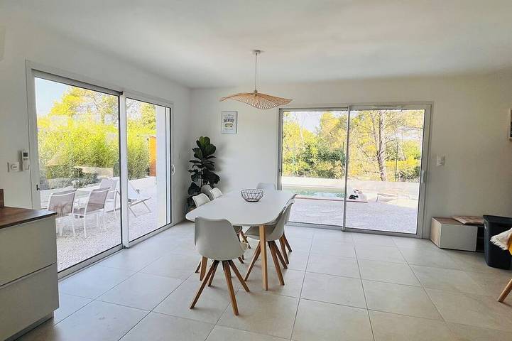 Villa pour 8 personnes, avec jardin - 1