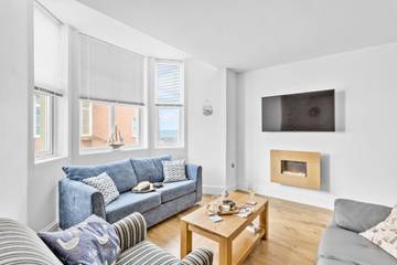 Holiday Apartment for 4 People in Stokenham, Devon, Photo 4