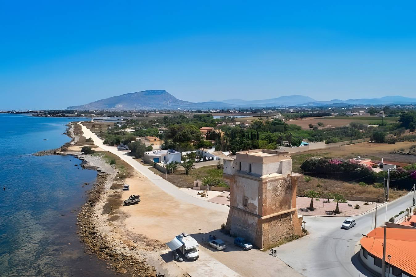 Appartamento intero, Appartamento 'L’uccello Pio' con Giardino Privato, Wi-Fi e Aria Condizionata in Misiliscemi, Provincia di Trapani