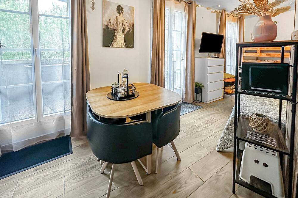 Entire apartment, L'Escapade de Serris - Studio 4 people in Serris, Seine-et-Marne